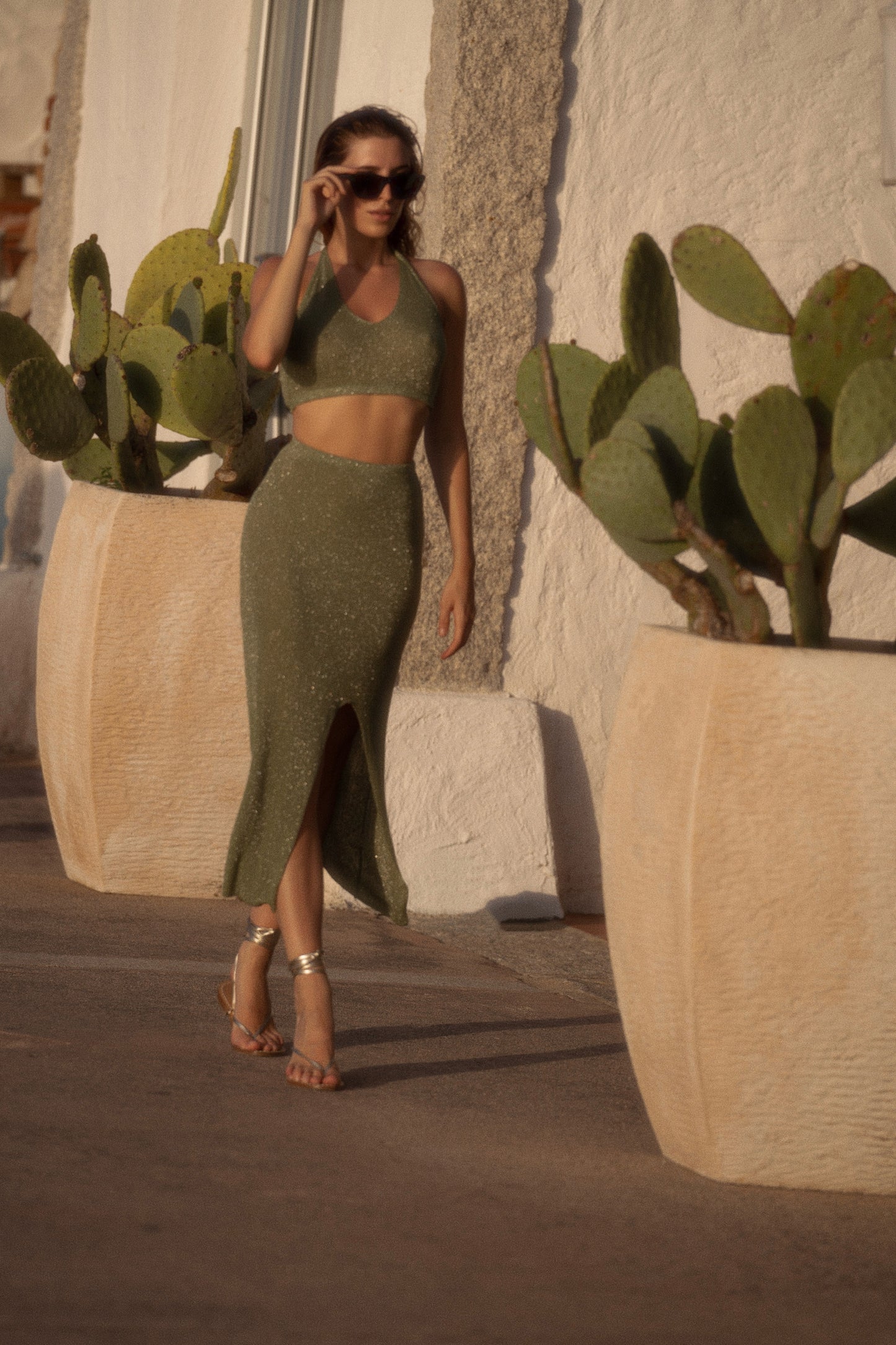 Set Sarah